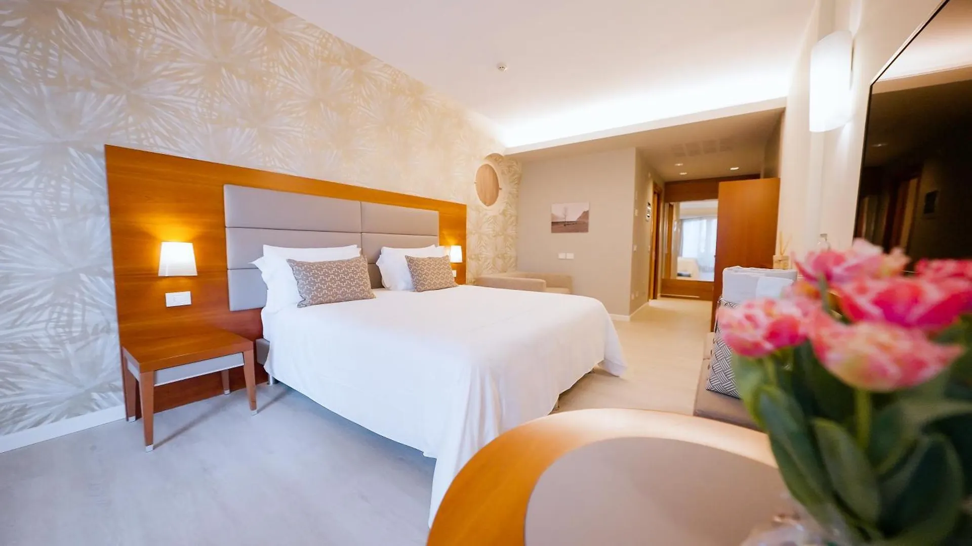 Hotel Corte Valier Lazise 4*,  Italy